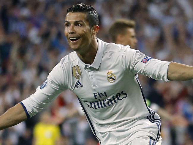 Football: Cristiano Ronaldo gets to 100 million Instagram followers ...