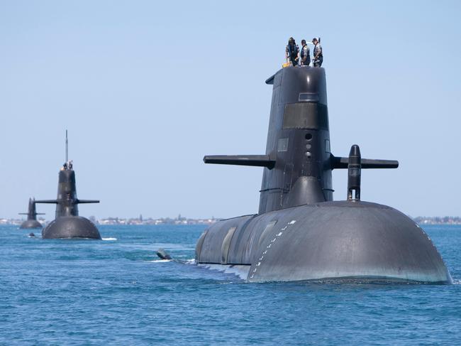 Collins Class Submarines, HMAS Collins, HMAS Farncomb, HMAS Dechaineux and HMAS Sheean in formation while transiting through Cockburn Sound, Western Australia. *** Local Caption *** Royal Australian Navy Collins Class Submarines HMAS Collins, HMAS Farncomb, HMAS Dechaineux and HMAS Sheean were joined in formation by United States Navy Submarine USS Santa Fe in the West Australian Exercise Area for a photo opportunity in February 2019. The submarines were in the area to participate in several activities, including Exercise Lungfish 2019 and Exercise Ocean Explorer 2019.