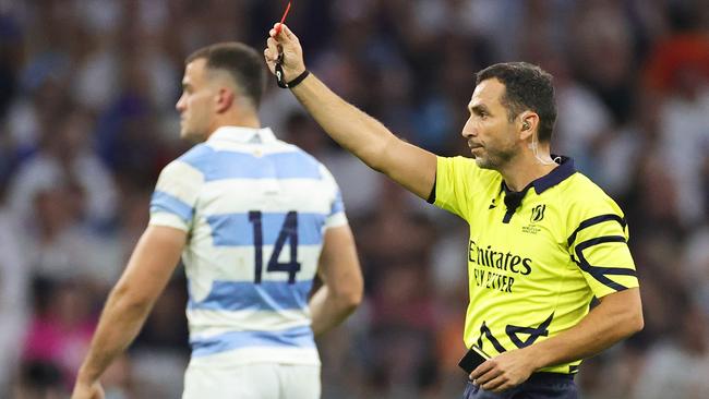 MARSEILLE, FRANCE - SEPTEMBER 09: Tom Curry of England (not pictured) is shown a Red Card by Referee Mathieu Raynal, after the 8-Minute TMO Bunker Review escalates the initial Yellow Card decision to a Red Card following the conclusion of the off-field Review, after colliding with Juan Cruz Mallia of Argentina (not pictured) during the Rugby World Cup France 2023 match between England and Argentina at Stade Velodrome on September 09, 2023 in Marseille, France. (Photo by David Rogers/Getty Images)