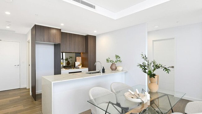 This Liverpool rental on Gillespie St includes a rent discount and rare utilities offer.