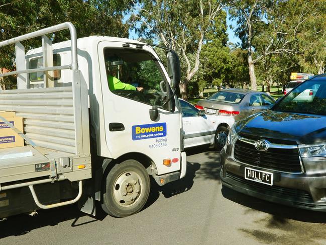 A group of Heidelberg residents are upset their street is choc-a-block with cars parked both sides of the road and are angry the council has done nothing. Truck can't get through.