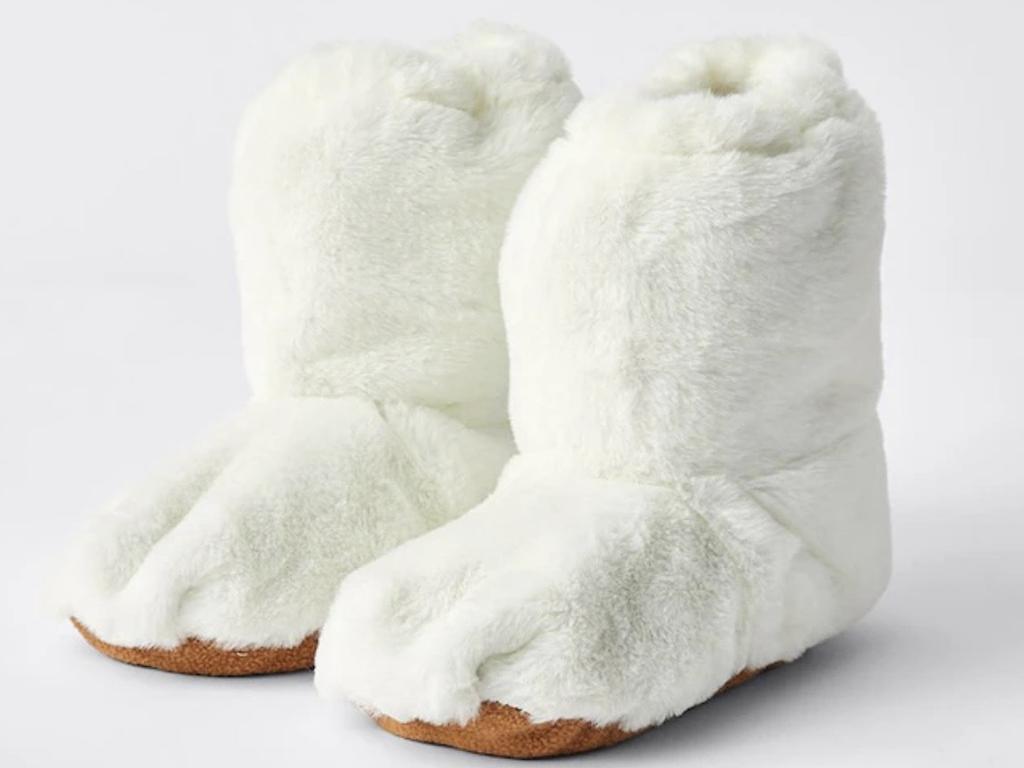 A $20 pair of ‘microwavable slippers’ is expected to be a massive hit this winter.