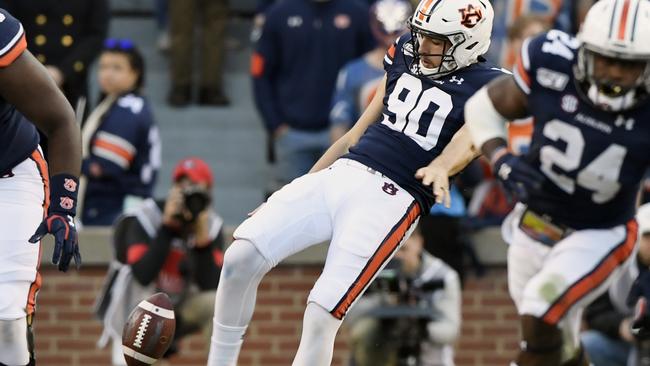 Arryn Siposs in action for Auburn (AAP Image/Supplied by Todd Van Emst/AU Athletics)