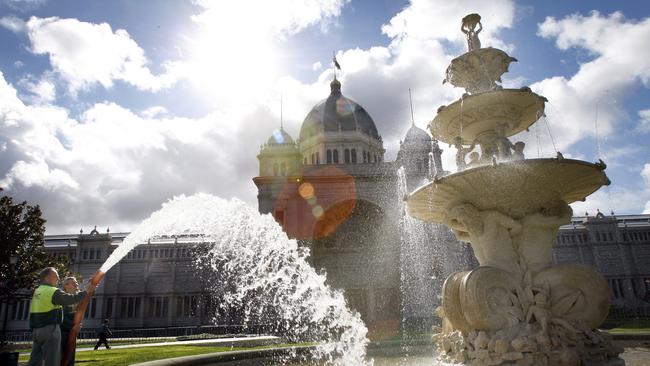 The Exhibition Fountain near the Royal Exhibition Building.