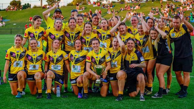 Caloundra Sharks 2022 Sunshine Coast rugby league open women's winners. Picture: Phil Bradeley - Sports Photography