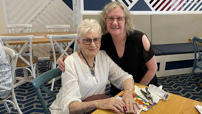 Melbourne Cup in Port Macquarie: Eileen Mason and Fiona Sutcliffe at Settlers Inn.