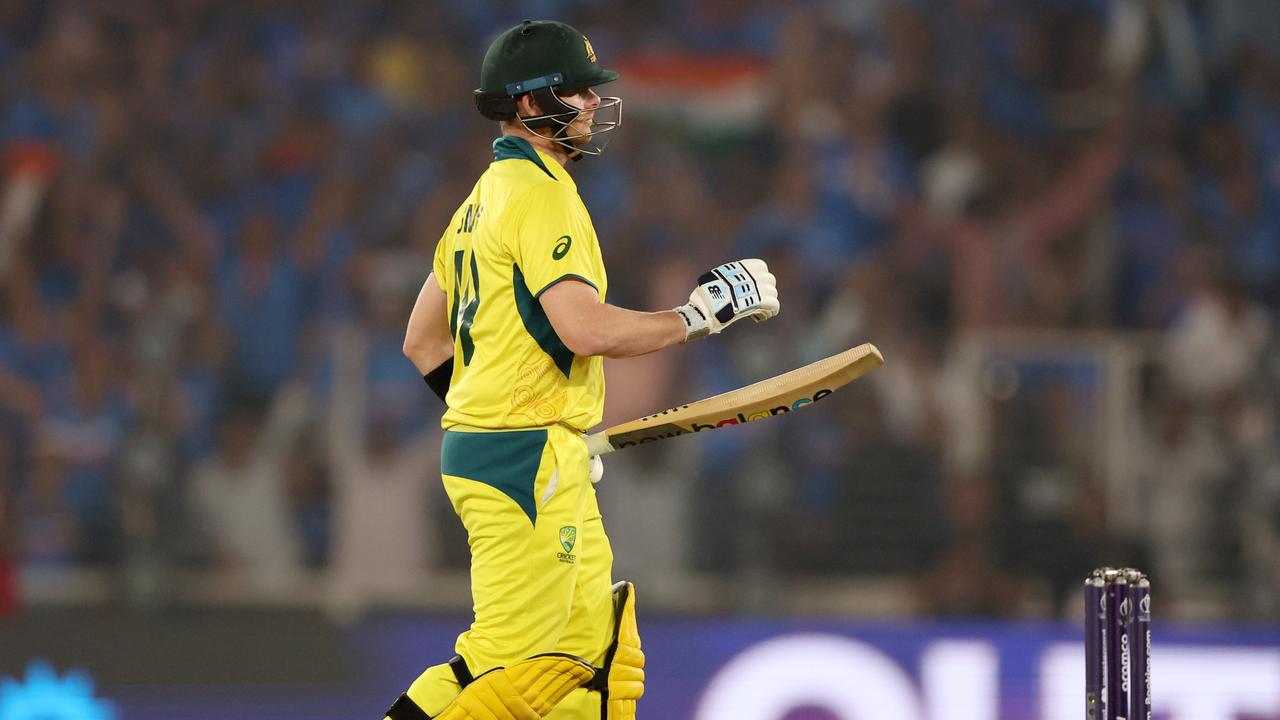 Steve Smith of Australia makes his way off. Photo by Robert Cianflone/Getty Images