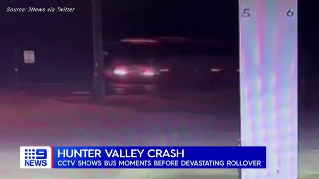 CCTV shows bus moment before crash(9NEWS)