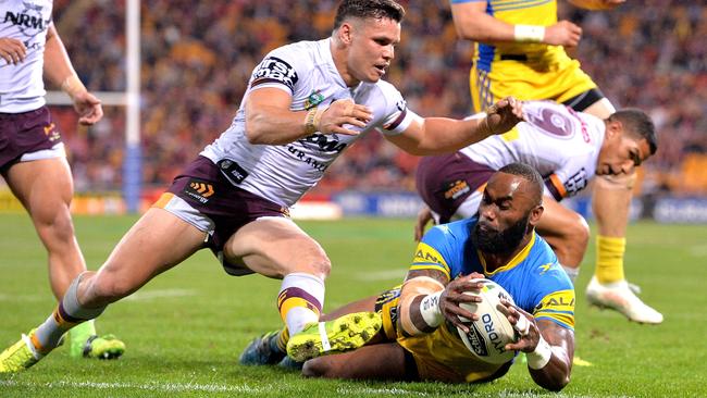 Radradra was in unstoppable form. (Bradley Kanaris/Getty Images)