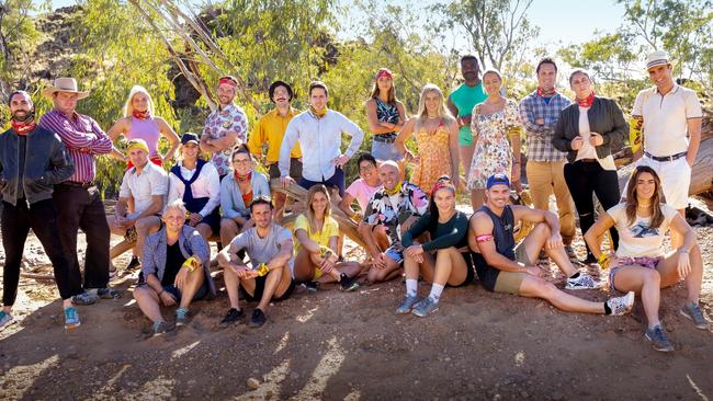 Survivor 2021 cast.