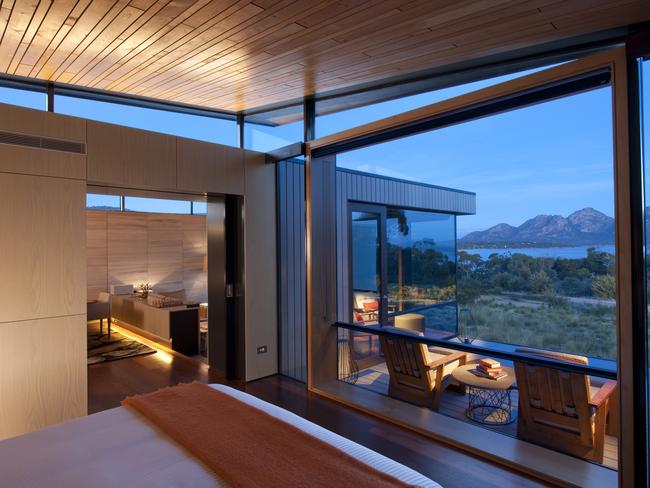 One of the premier suites at Saffire Freycinet.