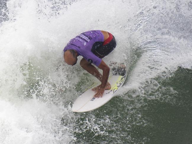 Russ Molony in action for North Shelly at the nudie Australian Boardriders Battle National Final. Picture: Ethan Smith.