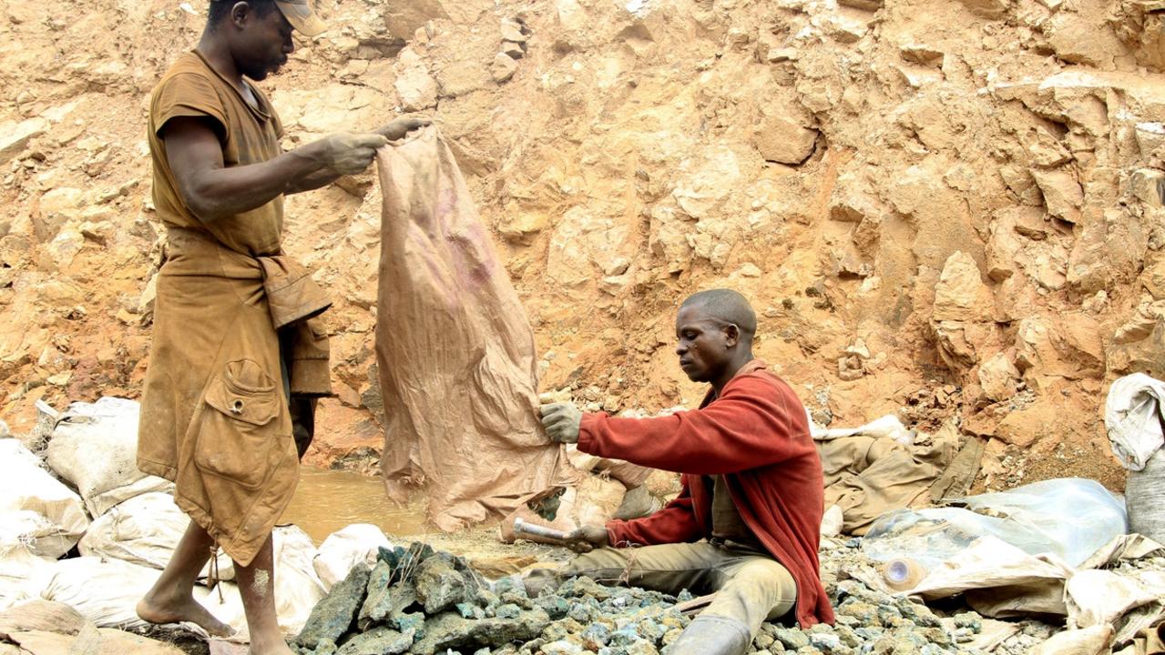 Congolese cobalt miners in 2015. PHOTO: KENNY KATOMBE/REUTERS