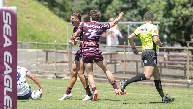 Brendan Couzens try Warriors player: Picture: Julian Andrews