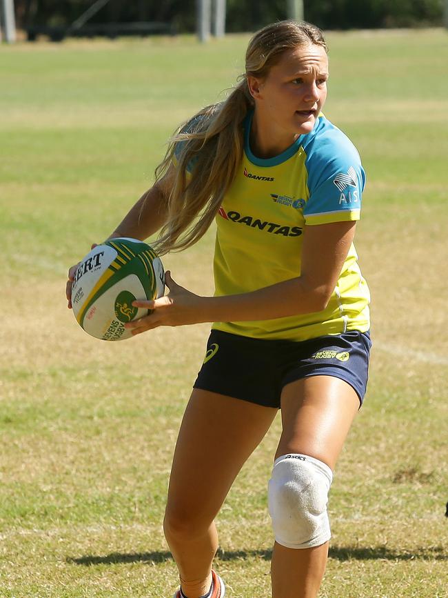 Training vision for the Australian Woman's Rugby team ahead of the Rugby Sevens tournament in Sydney this weekend. Shenae Ciesiolka