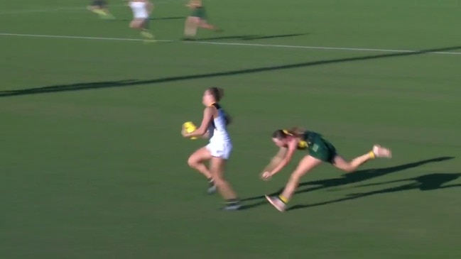 R9 Highlights QAFLW