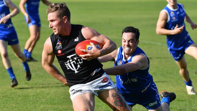 Port District captain Sean Davidson in action. Picture: Keryn Stevens