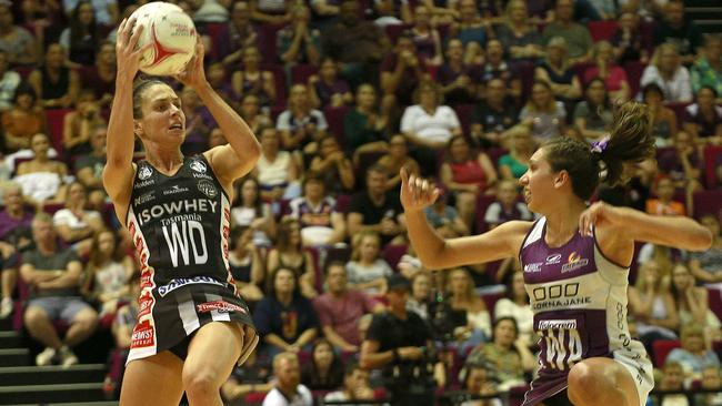 Ash Brazill in action for Collingwood’s netball team. Picture: Adam Armstrong