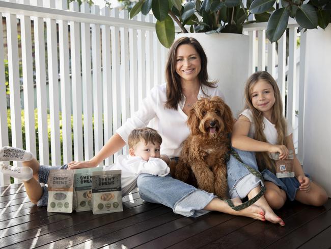 Chewy Chews Owner Samantha Guida with her children Sienna and Charlie, and their family dog Louie. Picture; Olivia Pratt- Hannah Photography