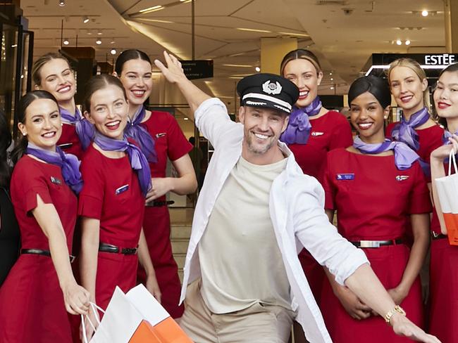 Myer ambassador Kris Smith w VA Cabin Crew, Myer Staff Members (Credit_ Carly Ravenhall).jpg