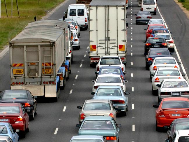 Midday Monash Freeway gridlock. 12 noon on the freeway the city bound traffic is bumper to bumper. Picture shot near Huntingdale Rd overpass.