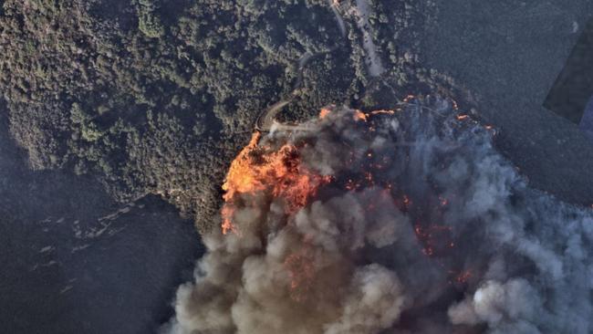 Aerial image of the devastating fire -118.567734 34° 3' 44_, -118° 34' 4_ . Picture: Nearmap