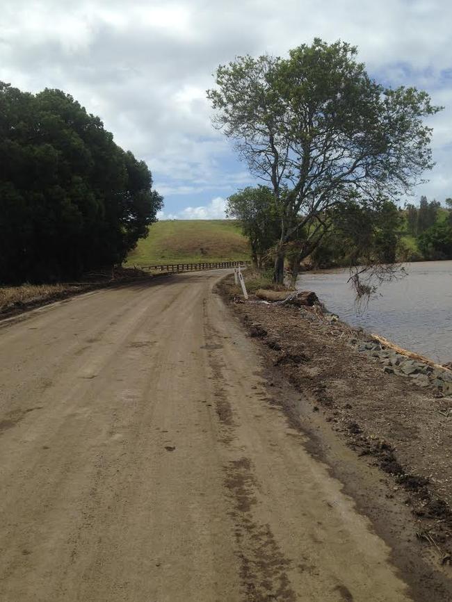 The road where Stephanie King careered into the Tweed River at Tumbulgum.