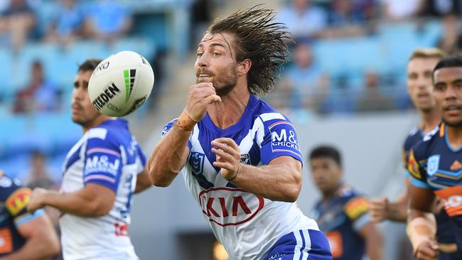 Kieran Foran inspired the Bulldogs’ comeback win over the Titans. (AAP Image/Dave Hunt)