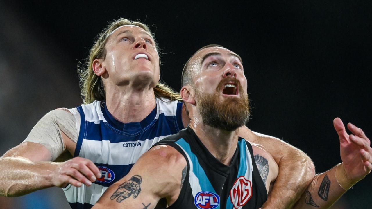 ADELAIDE, AUSTRALIA - SEPTEMBER 05:  Charlie Dixon of the Power  rucks against  Mark Blicavs of the Cats   during the AFL Second Qualifying Final match between Port Adelaide Power and Geelong Cats at Adelaide Oval, on September 05, 2024, in Adelaide, Australia. (Photo by Mark Brake/Getty Images)