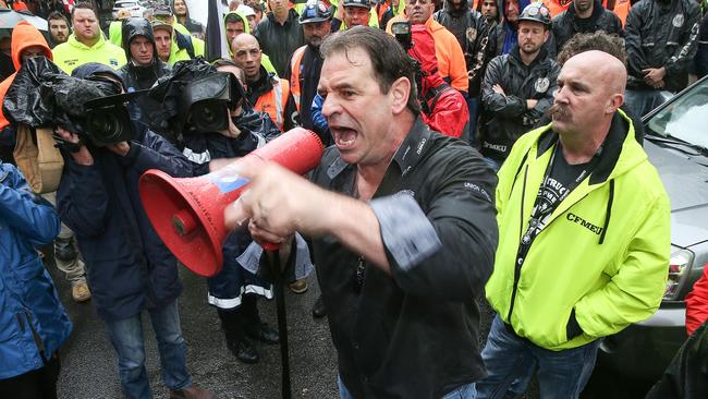 CFMMEU boss John Setka addresses construction workers at a rally. Picture: Ian Currie.