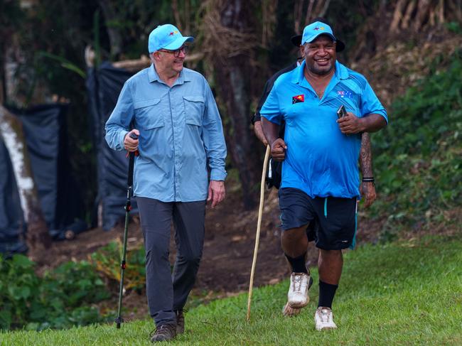 Mr Albanese thanked the nurses and medics who saw the country through the war. Picture: PMO