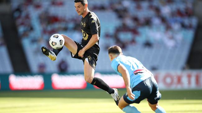 Graham Dorrans of the Wanderers thinks the rivavlry with Macarthur FC is going to be epic. Picture: Mark Kolbe/Getty Images