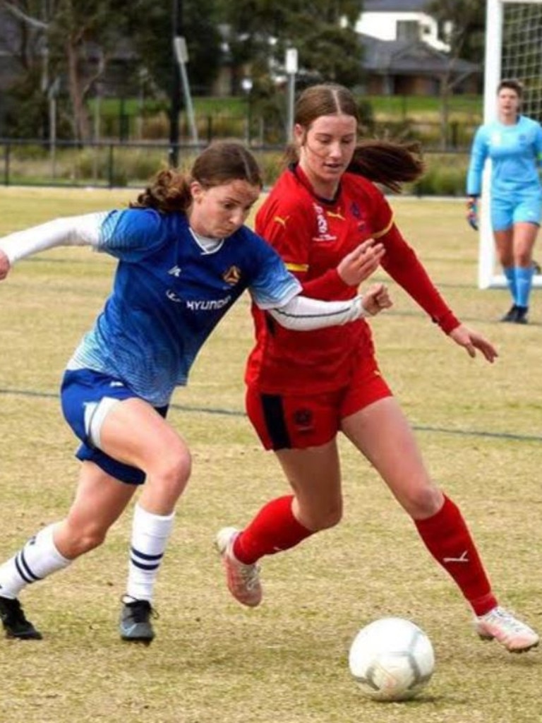 Fulham Gardens teen Stella Wieczorek (right). Picture: Supplied