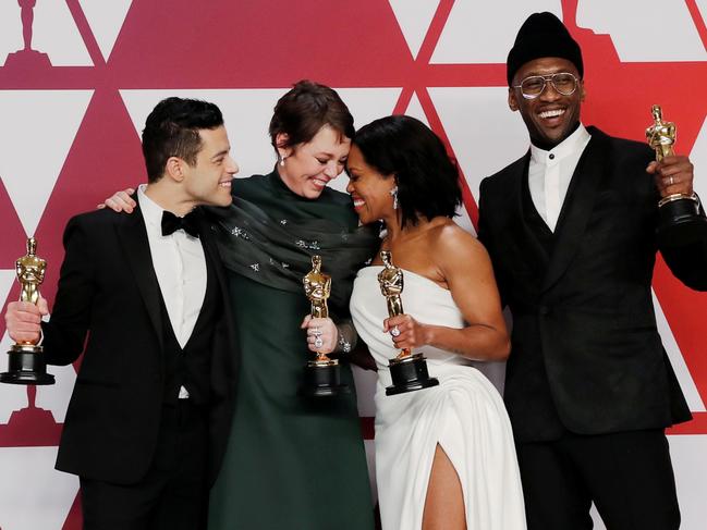 91st Academy Awards - Oscars Photo Room - Hollywood, Los Angeles, California, U.S., February 24, 2019.  Best Actor Rami Malek, Best Actress Olivia Colman, Best Supporting Actress Regina King and Best Supporting Actor Mahershala Ali pose with their awards backstage. REUTERS/Mike Segar     TPX IMAGES OF THE DAY - RC17D13FAD60