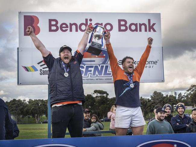 Southern league Division 4 grand final: Frankston Dolphins v Lyndhurst