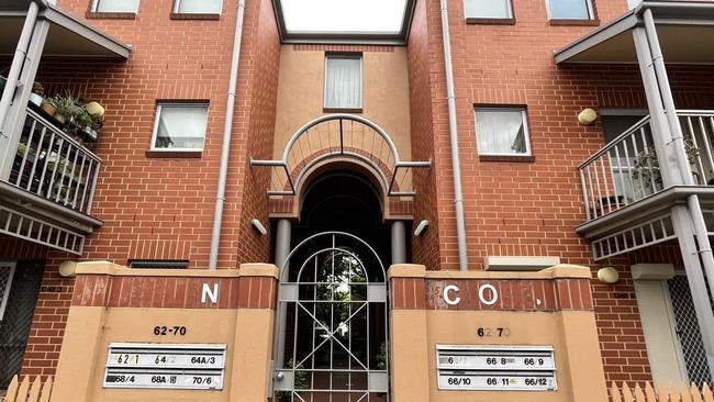 The CBD apartment block where Mark Vernon Anderson lived. Photo: Dylan Hogarth