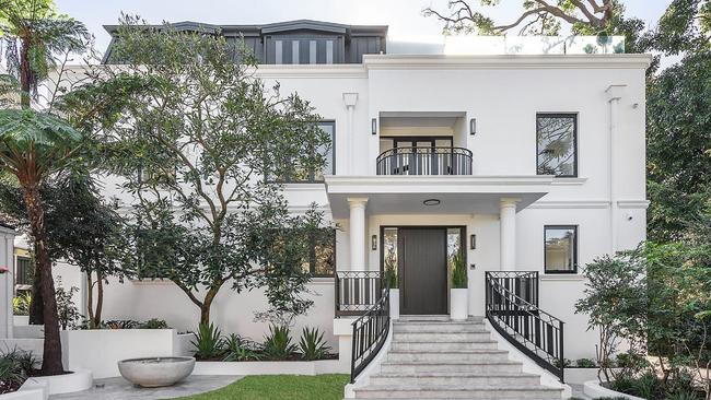 The Darling Point new-build on Greenoaks Avenue attracted two bidders at its weekend auction, which topped the nation's weekend results.