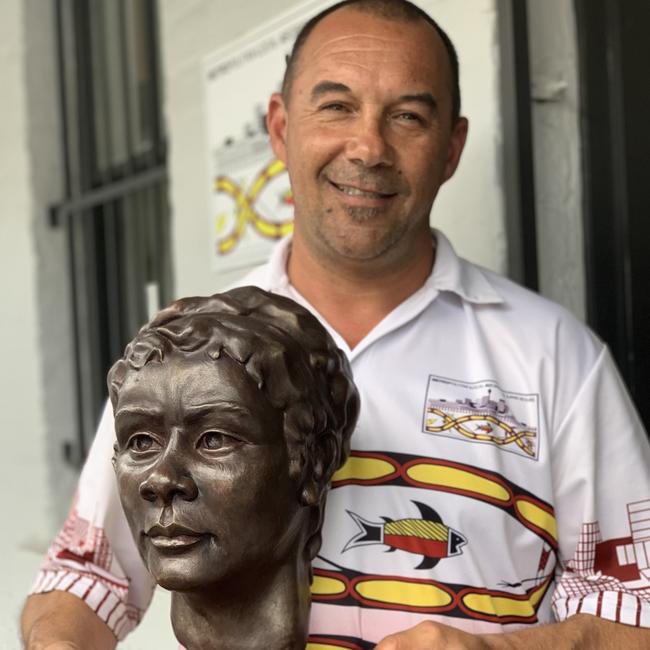 A statue of historical Gadigal woman Patyegarang tat was presented by City of Sydney councillor Kerryn Phelps to Metropolitan Local Aboriginal Council CEO Nathan Moran. The pair are pushing for a statue of Patyegarang to be erected somewhere in the Sydney CBD.