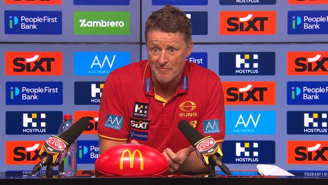 Damien Hardwick faces the press at Marvel Stadium. Photo: Fox Footy.