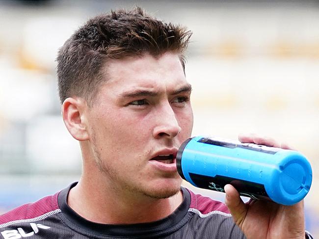 Bulls player Matt Renshaw is seen recovering from a training drill at lunch  on day 2 of the Marsh Sheffield Shield match between the Queensland Bulls and the Victoria Bushrangers at the Gabba in Brisbane, Tuesday, February 25, 2020. (AAP Image/Dave Hunt) NO ARCHIVING, EDITORIAL USE ONLY, IMAGES TO BE USED FOR NEWS REPORTING PURPOSES ONLY, NO COMMERCIAL USE WHATSOEVER, NO USE IN BOOKS WITHOUT PRIOR WRITTEN CONSENT FROM AAP