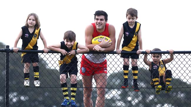 All kids under 12 will get into the Swans game for free.