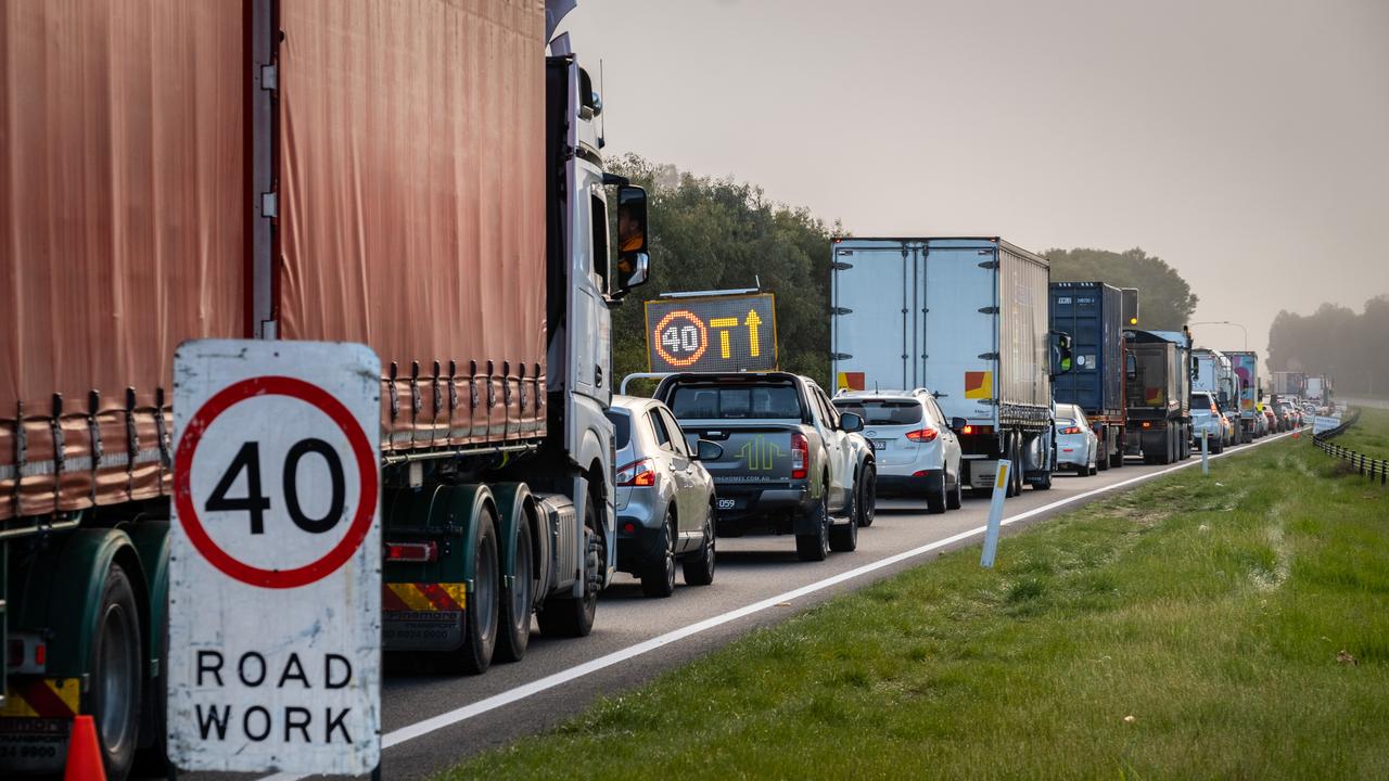 Delays on the Hume Freeway near the Murray River border crossing between Albury and Wodonga on July 22. Picture: NCA NewsWire / Simon Dallinger