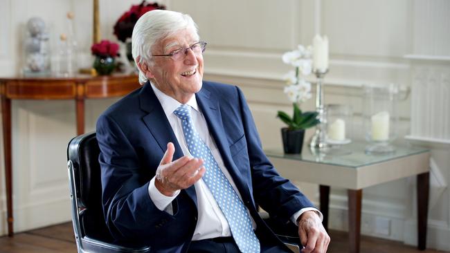 Michael Parkinson presents Parky’s Favourite Australians on network TEN (High res)