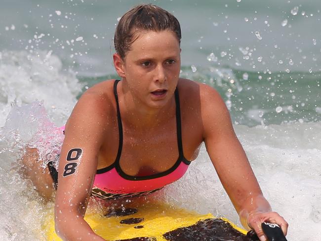 BURLEIGH HEADS, AUSTRALIA - NOVEMBER 17: Lizzie Welborn competes during round 2 of the Nutri-Grain Series at Burleigh Heads on November 17, 2019 in Burleigh Heads, Australia. (Photo by Chris Hyde/Getty Images)