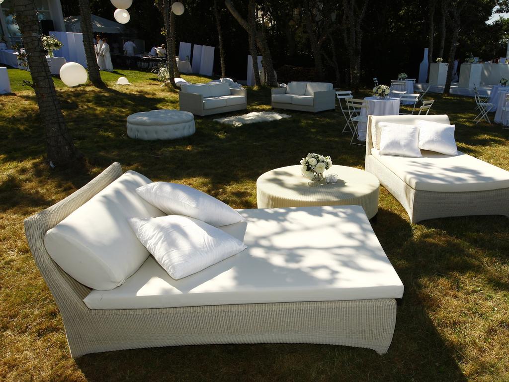 Diddy always had an abundance of lounges and beds outside at his parties. Picture: Mat Szwajkos/CP/Getty Images