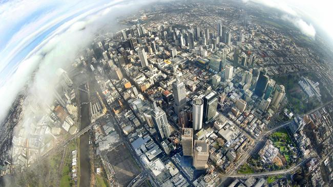 Melbourne’s economic growth is outpacing Sydney and helping to power the nation, a new report has found. Picture: David Caird