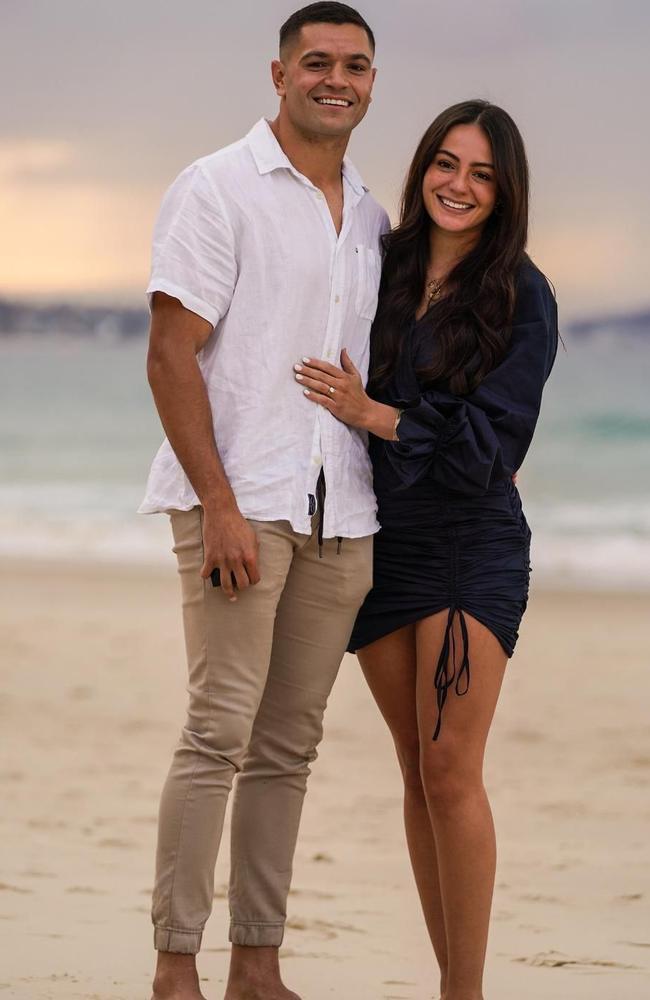 Rabbitohs star Braidon Burns proposes to his partner Tiannan Pennini at Coolangatta Beach. Picture: Sunny Brar