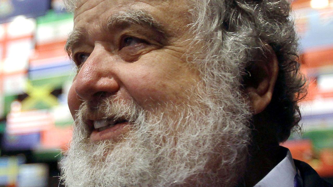 TO GO WITH AFP STORY, Fbl-FIFA-corruption-US-Switzerland-Blazer (FILES) Member of the FIFA Executive Committee and Commissioner of the American Soccer League and Executive Vice President of the United States Soccer Federation and General Secretary of CONCACAF Chuck Blazer attends Hungexpo of Budapest in this May 25 , 2012, file photo prior to the 62nd FIFA Congress meeting. AFP PHOTO / PETER KOHALMI / FILES