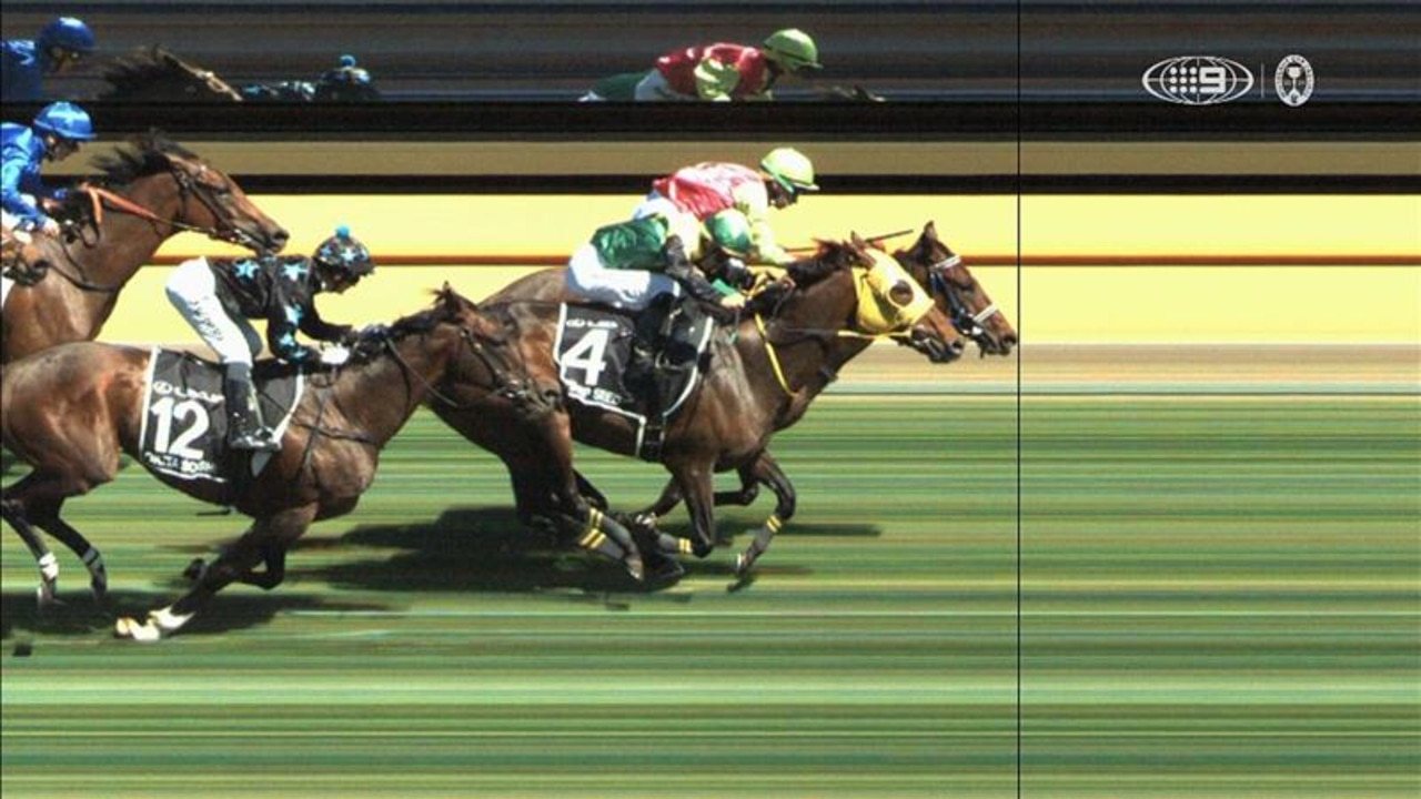 Knight's Choice wins the Melbourne Cup in a photo finish