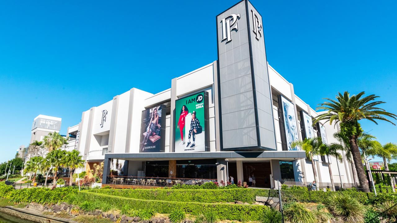New western entrance to Pacific Fair Shopping Centre, Broa…